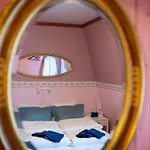 West-end Apartamento *